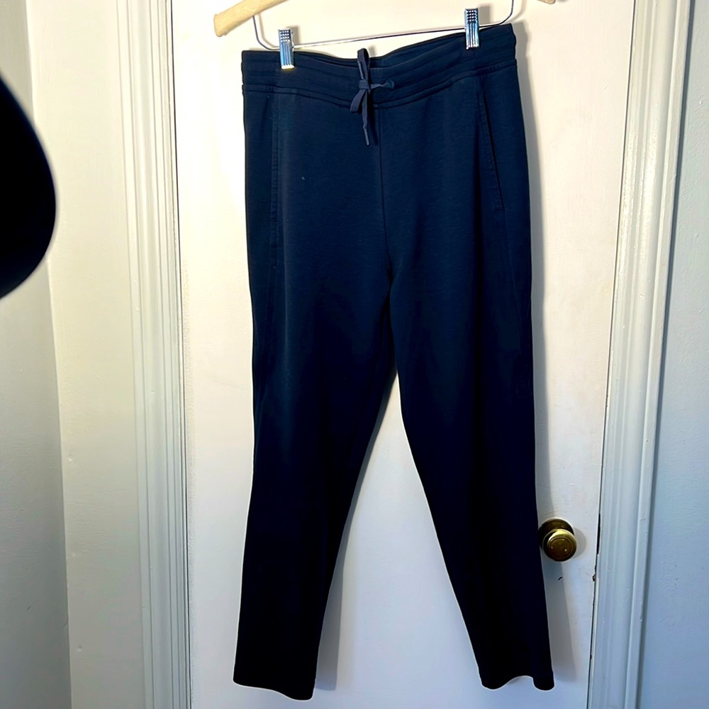 Lululemon fleece crops navy blue